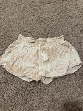 Ocean Drive Cream and Beige Printed Women's Shorts